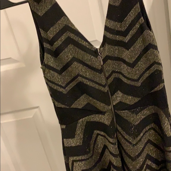 Semi Formal Dress - Picture 4 of 5